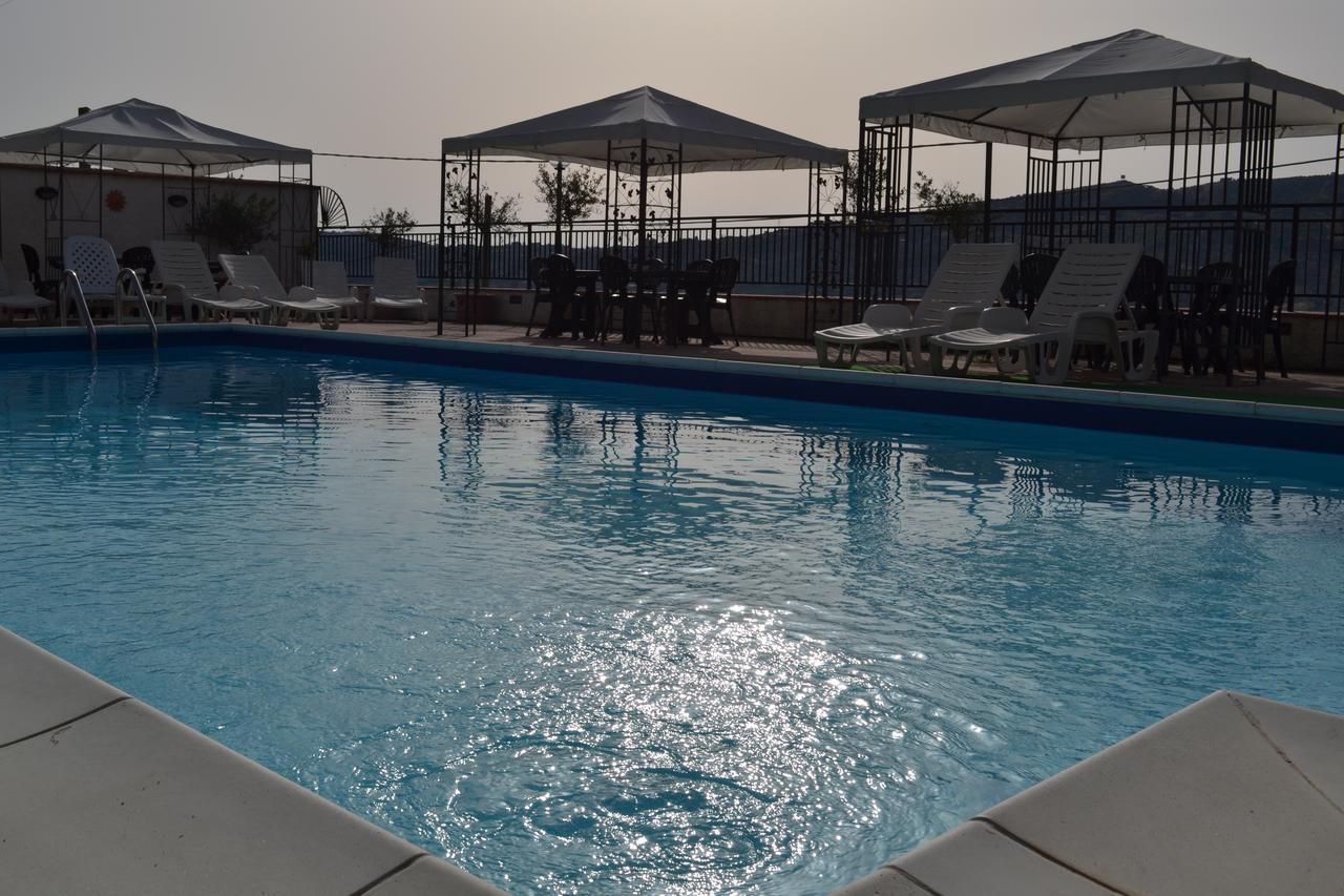 Hotel Miravalle Misilmeri المظهر الخارجي الصورة